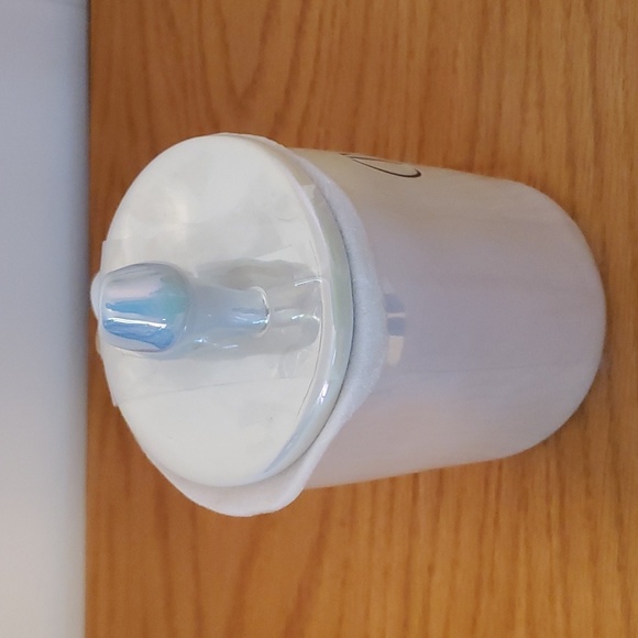 Disney Collection by Rae Dunn Luster Cinderella Mug with Glass Slipper Topper - Picture 6 of 8